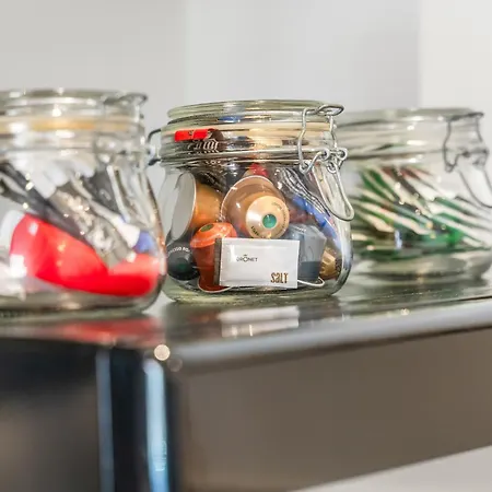 - Balcony - - Sleeps 6 公寓