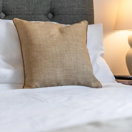 Appartement - Balcony - - Sleeps 6