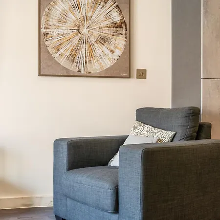 - Balcony - - Sleeps 6 Appartement York