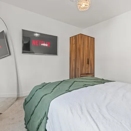 - Balcony - - Sleeps 6 公寓 约克