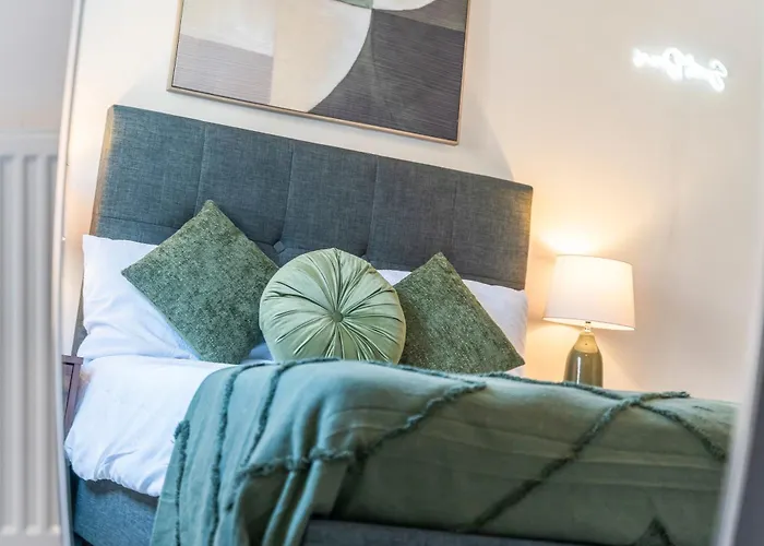 - Balcony - - Sleeps 6