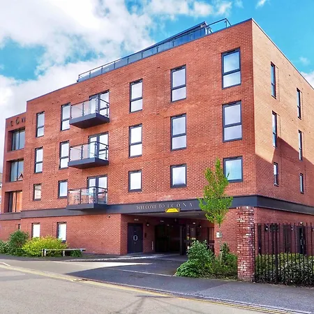 - Balcony - - Sleeps 6 Apartment *