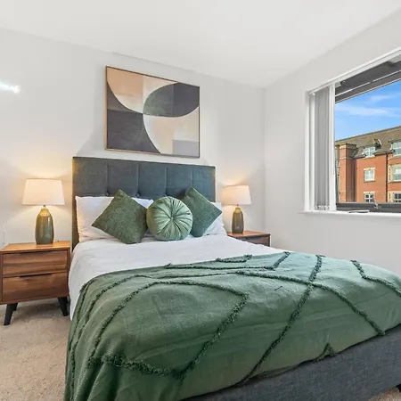 - Balcony - - Sleeps 6 *