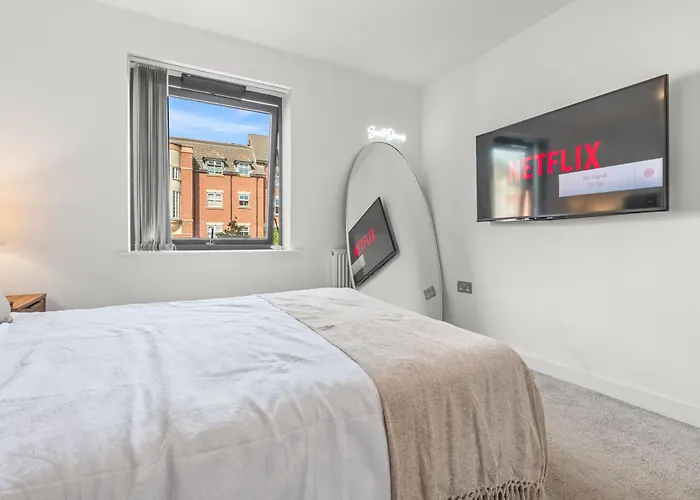 Apartament - Balcony - - Sleeps 6 York